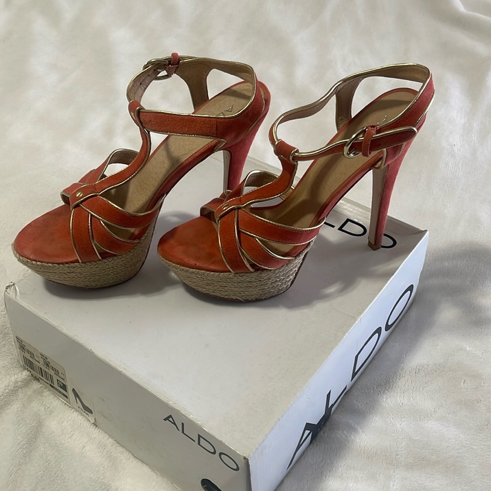 Aldo Sandals
